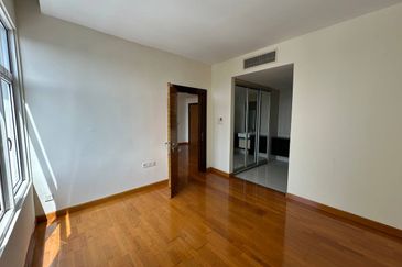 Dua Sentral Residential Tower