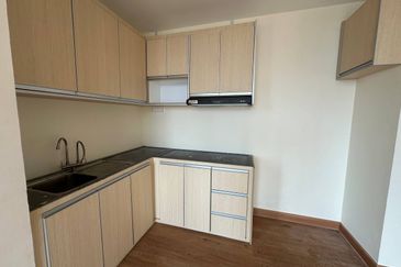 Dua Sentral Residential Tower