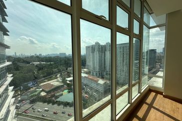Dua Sentral Residential Tower
