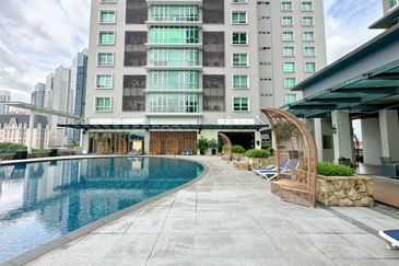 Dua Sentral Residential Tower