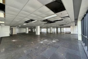 Office Tower Dana 13 Near LRT Ara Damansara Petaling Jaya 