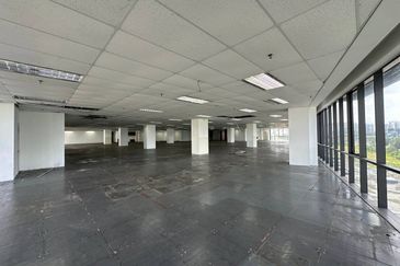 Office Tower Dana 13 Near LRT Ara Damansara Petaling Jaya 