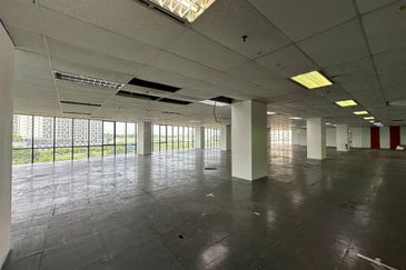 Office Tower Dana 13 Near LRT Ara Damansara Petaling Jaya 