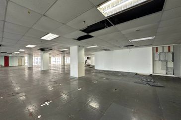 Office Tower Dana 13 Near LRT Ara Damansara Petaling Jaya 