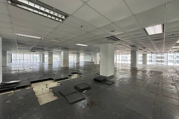 Office Tower Dana 13 Near LRT Ara Damansara Petaling Jaya 