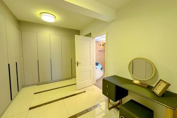 The Residence, Mont Kiara