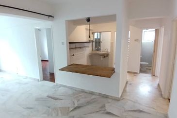 Danau Idaman Condominium