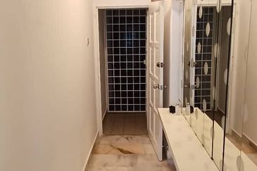 Danau Idaman Condominium