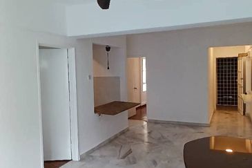 Danau Idaman Condominium