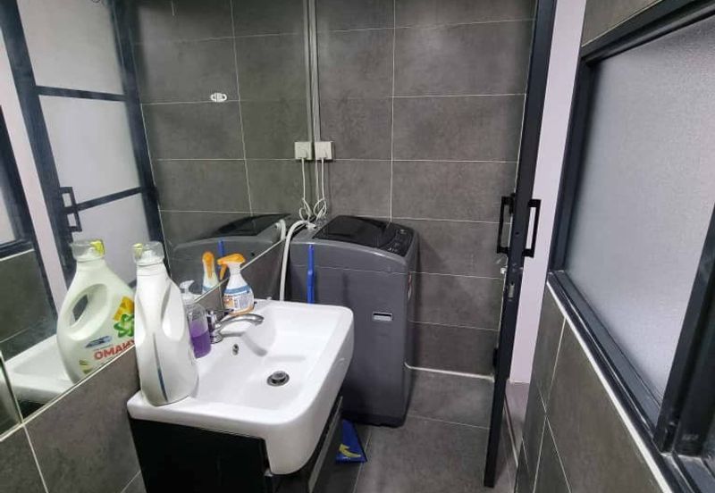 Duplex Empire Damansara Soho Damansara Perdana Petaling Jaya