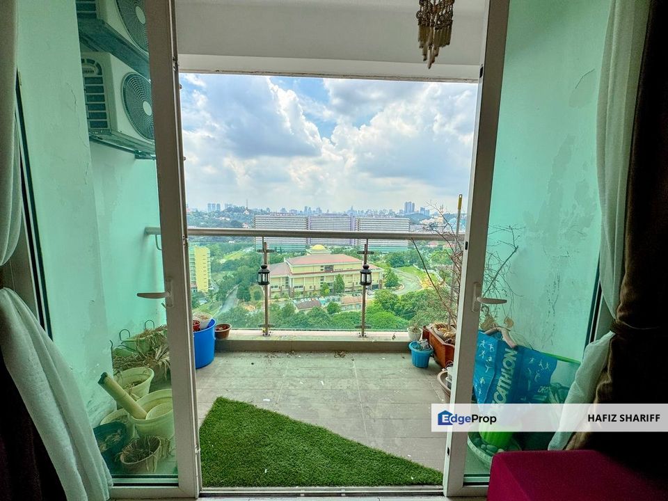 Royal Regent Sri Putramas 3 Condominium Jalan Kuching Kuala Lumpur KL, Kuala Lumpur, Dutamas