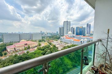 Royal Regent Sri Putramas III