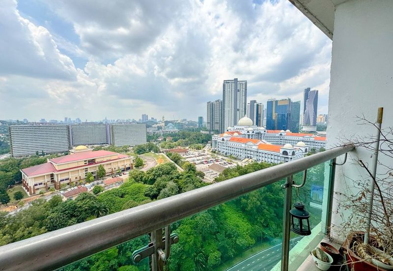 Royal Regent Sri Putramas III