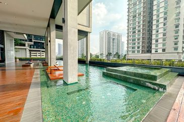 Arcoris Residences
