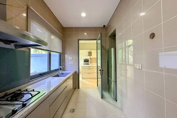 The Residence, Mont Kiara