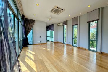 The Residence, Mont Kiara