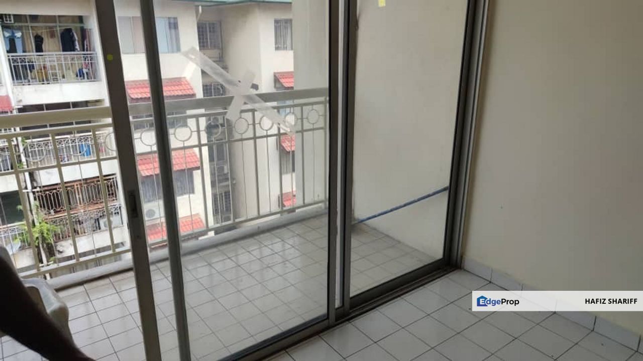 Also Can For Staff Hostel Ixora Apartment Jalan Tun Razak off Pudu Kuala Lumpur TRX , Kuala Lumpur, Pudu