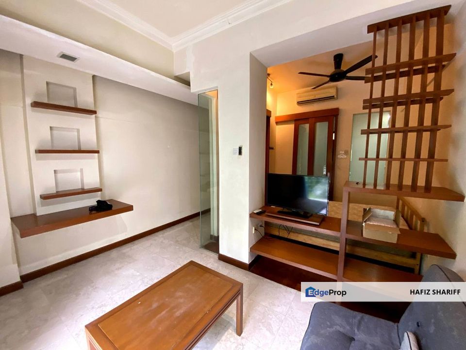 10 Semantan Suites Studio Unit Kuala Lumpur Near MRT, Kuala Lumpur, Damansara