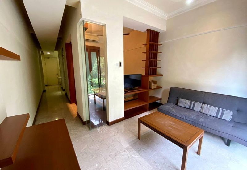 10 Semantan Suites (Sematan Avenue)