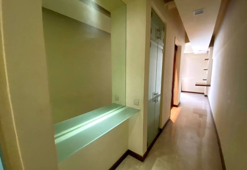 10 Semantan Suites (Sematan Avenue)