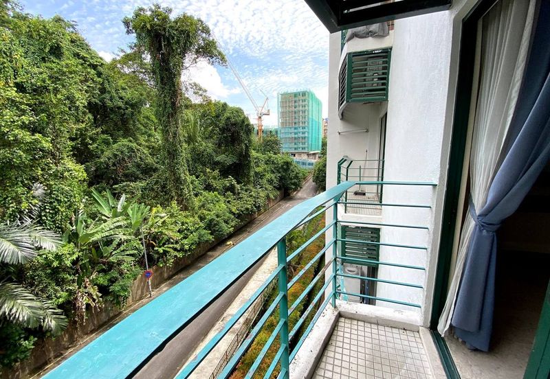 10 Semantan Suites (Sematan Avenue)