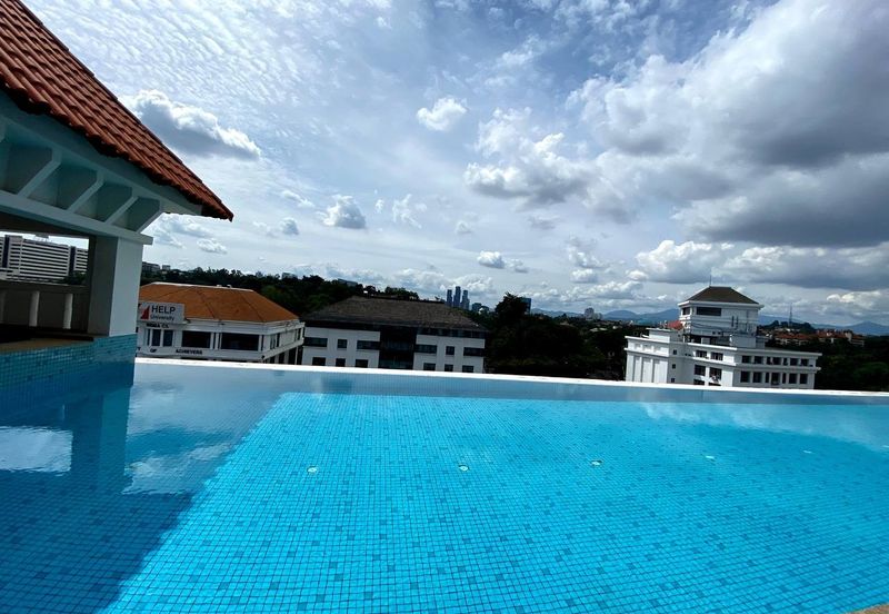 10 Semantan Suites (Sematan Avenue)