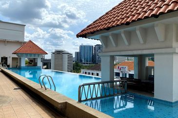 10 Semantan Suites (Sematan Avenue)