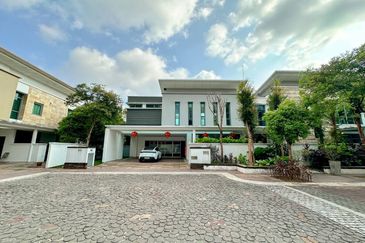 The Residence, Mont Kiara