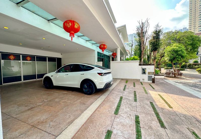 The Residence, Mont Kiara