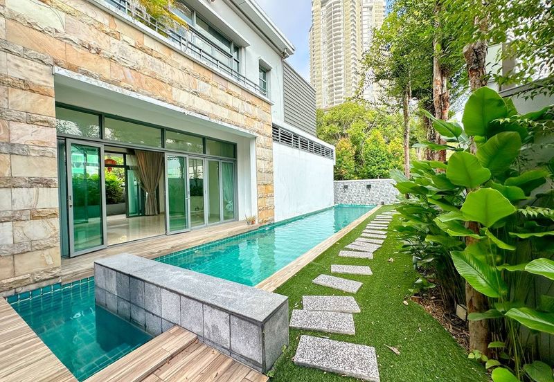 The Residence, Mont Kiara