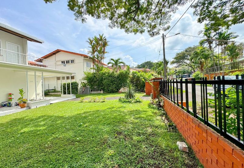 Gated & Guarded 2 Storey Bungalow Section 17 PJ Petaling Jaya Newly Refurbished