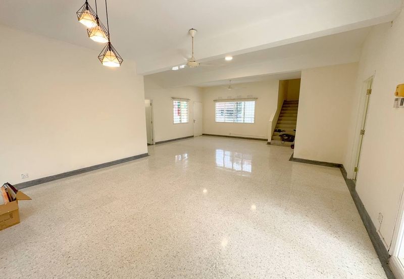 Gated & Guarded 2 Storey Bungalow Section 17 PJ Petaling Jaya Newly Refurbished