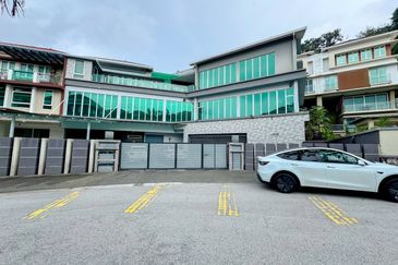 Rafflesia @ The Hill