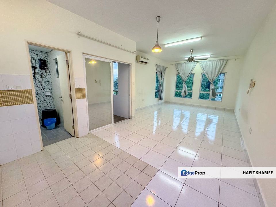 Corner Studio Unit MSQ Metropolitan Square Condominium Damansara ...