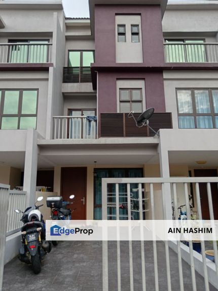 The Strata Townhouse, Bandar Puteri Bangi, Selangor, Bangi