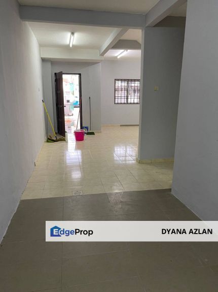 Double Storey Intermediate Lot Taman Nusantara, Gelang Patah Johor, Johor, Gelang Patah