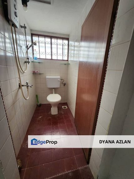 [LOW COST] Double Storey Taman Aman, Jalan Bunga Dahlia, Johor, Senai