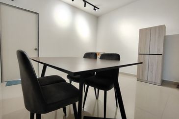 Aradia Residence @ Lake City