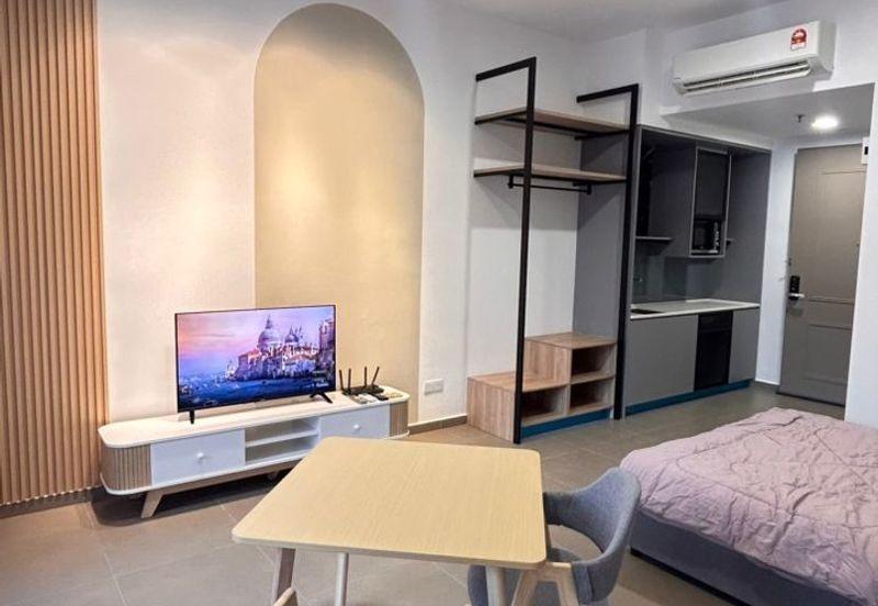 Studio Mossaz @ empire city Damansara perdana 