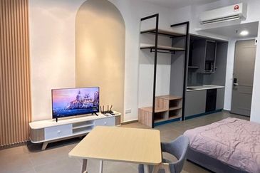 Studio Mossaz @ empire city Damansara perdana 