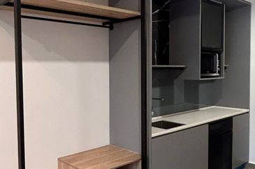 Studio Mossaz @ empire city Damansara perdana 