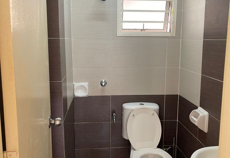 Tiara Hatamas Apartment