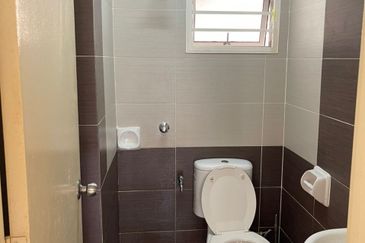 Tiara Hatamas Apartment