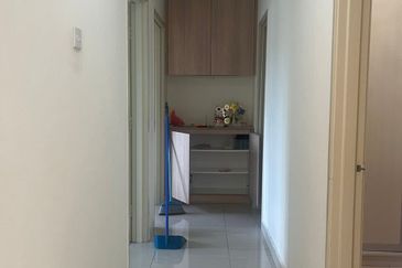 Tiara Hatamas Apartment