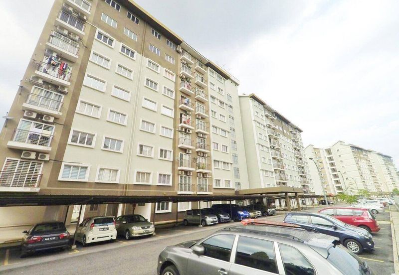 Tiara Hatamas Apartment