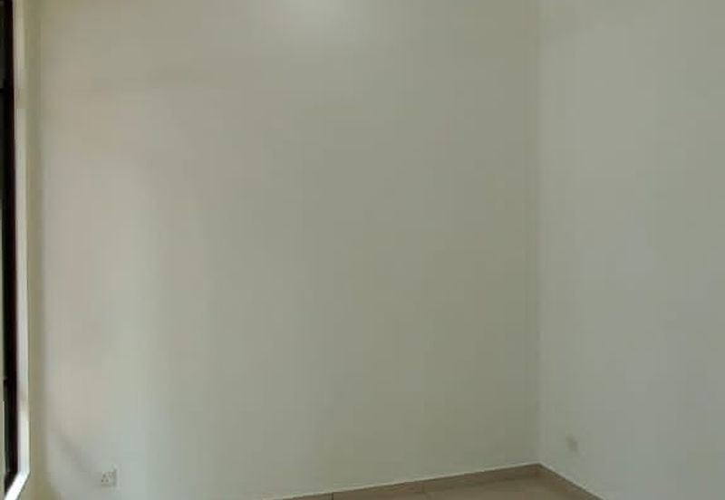 Tenderfields @ Eco Majestic