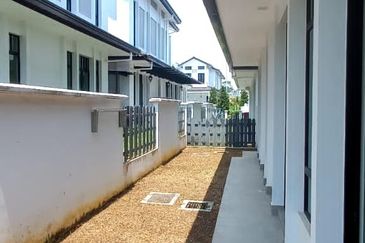 Tenderfields @ Eco Majestic