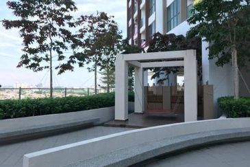 One Amerin Residence