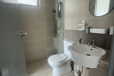 One Amerin Residence