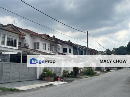 2sty Terrace House Tmn Bukit Serdang Seksyen 3, Selangor, Seri Kembangan